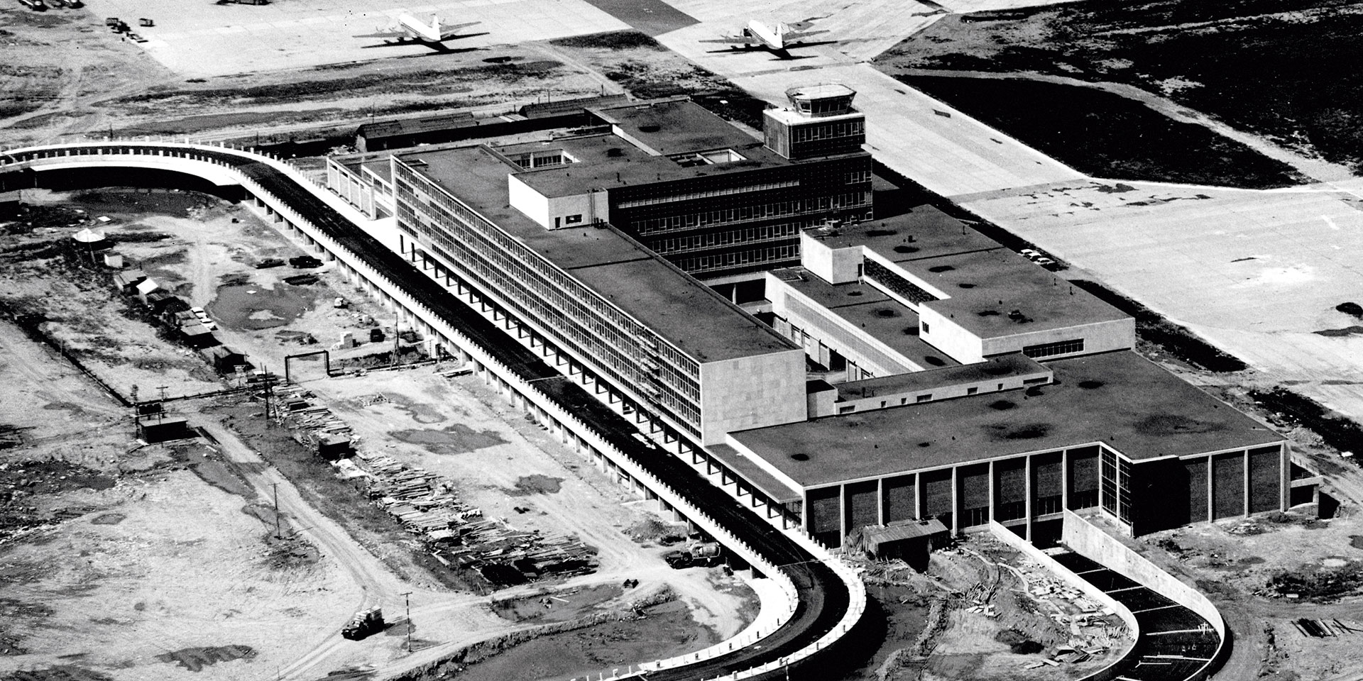 Montreal Airport 1959 Black and White